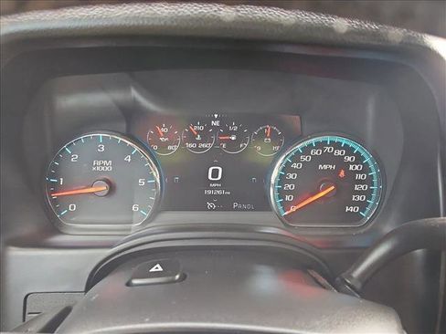 Used 2017 Chevrolet Suburban LT w/ Max Trailering Package image 10