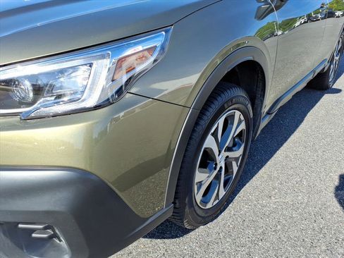 Used 2022 Subaru Outback Limited AWD/4WD image 8