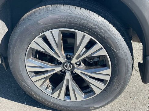 Certified 2023 Nissan Rogue SV AWD/4WD image 23