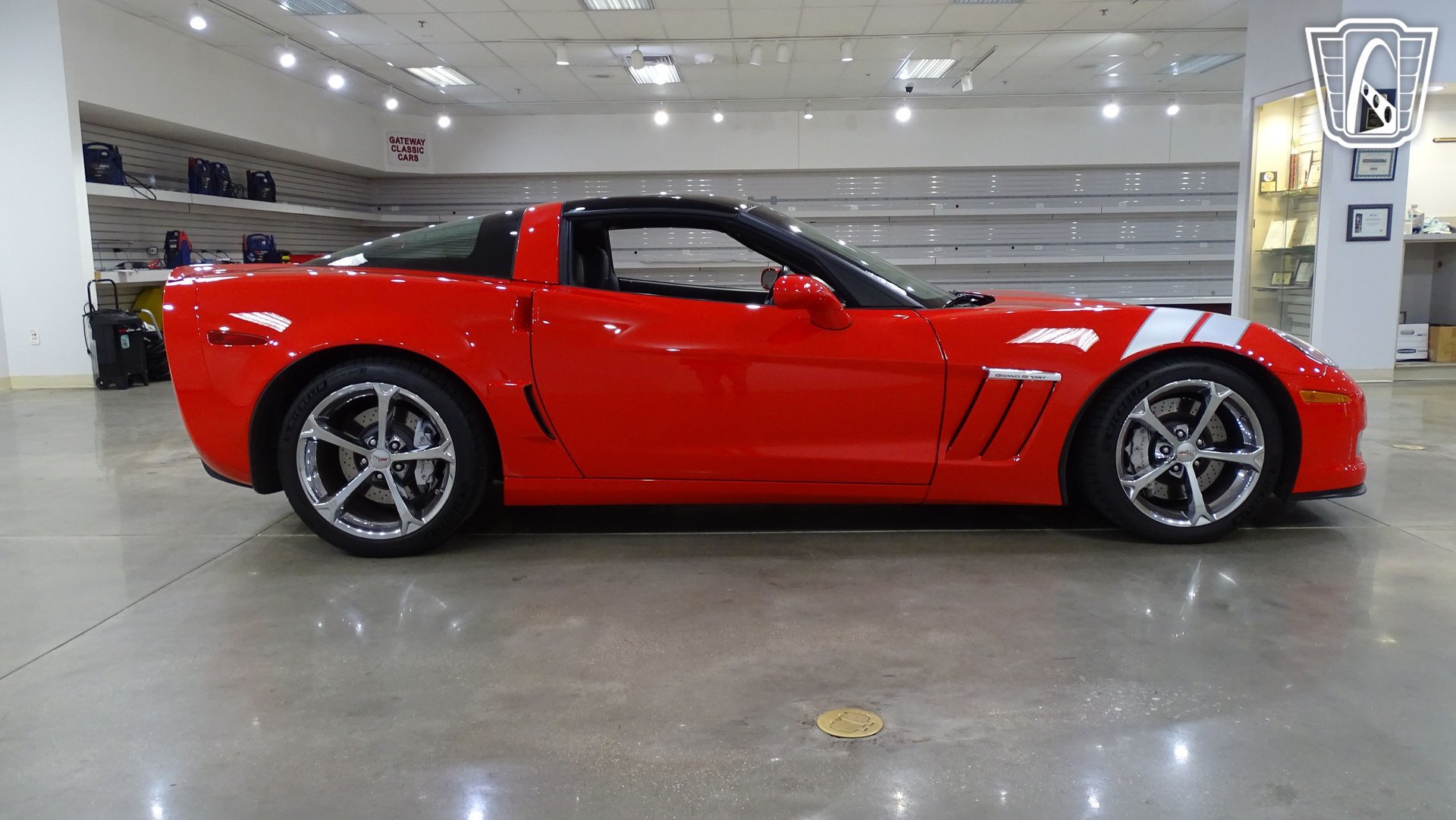 Used 2011 Chevrolet Corvette Grand Sport w/ Preferred Equipment Group RWD image 18