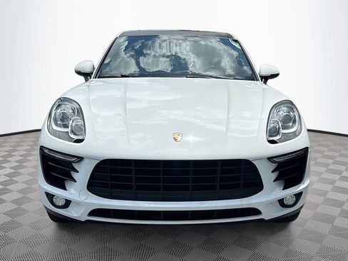Used 2018 Porsche Macan AWD/4WD image 2