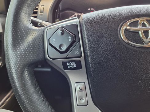 Used 2021 Toyota 4Runner SR5 Premium w/ Moonroof Package RWD image 16