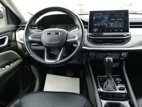 Used 2022 Jeep Compass Limited AWD/4WD image 27