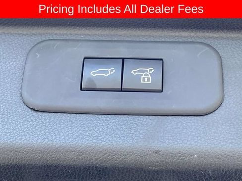 Used 2024 Toyota Grand Highlander AWD image 14