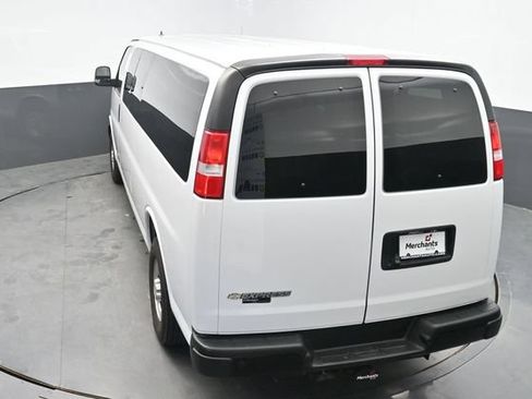 Used 2024 Chevrolet Express 3500 LS RWD image 31