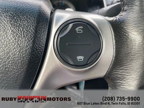 Used 2013 Toyota Camry SE w/ Preferred Accessory Pkg FWD image 18