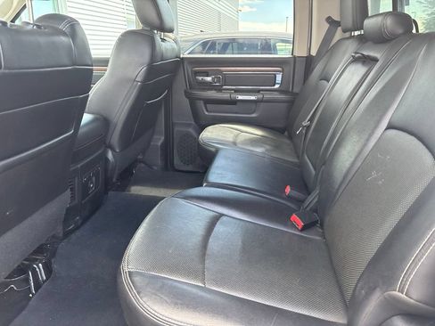 Used 2016 RAM 1500 Laramie w/ Convenience Group AWD/4WD image 23