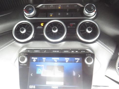 Used 2025 Nissan Sentra SV w/ Trunk Package FWD image 49