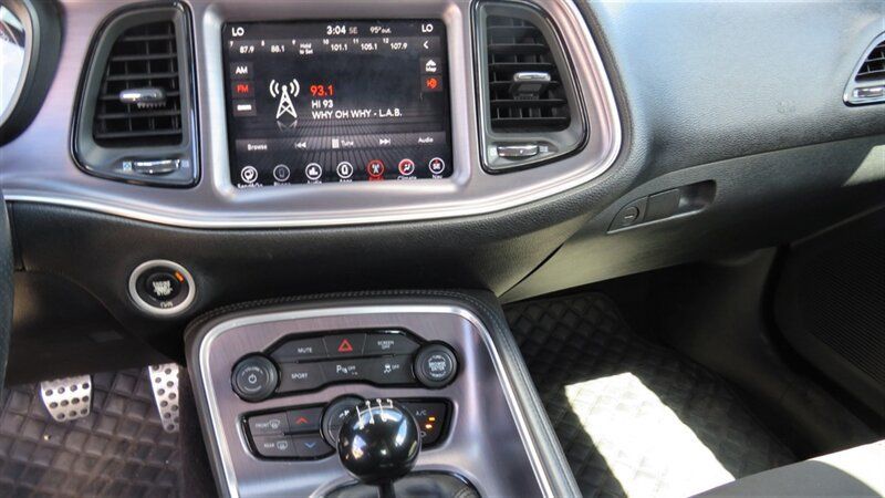 Used 2017 Dodge Challenger R/T w/ Blacktop Package RWD image 18