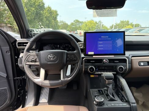 New 2026 Toyota 4Runner Limited AWD/4WD image 17