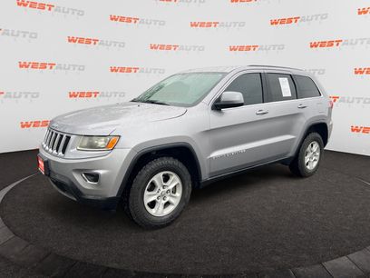 Used 2016 Jeep Grand Cherokee Laredo
