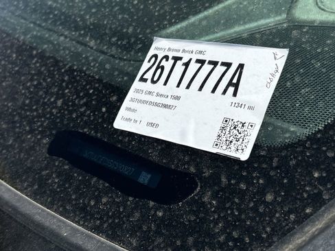 Used 2025 GMC Sierra 1500 SLT w/ SLT Premium Plus Package image 33