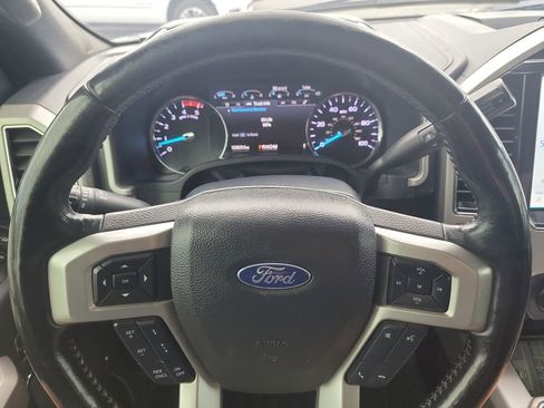 Used 2022 Ford F350 Lariat w/ Lariat Ultimate Package AWD/4WD image 33
