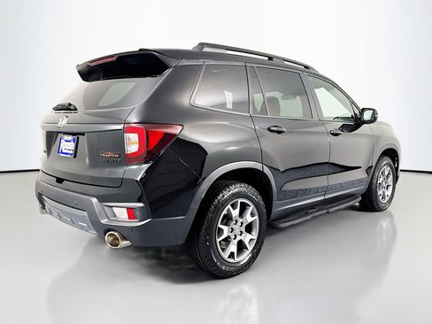 Certified 2023 Honda Passport TrailSport image 5