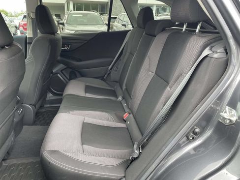 Used 2020 Subaru Outback Premium AWD/4WD image 3