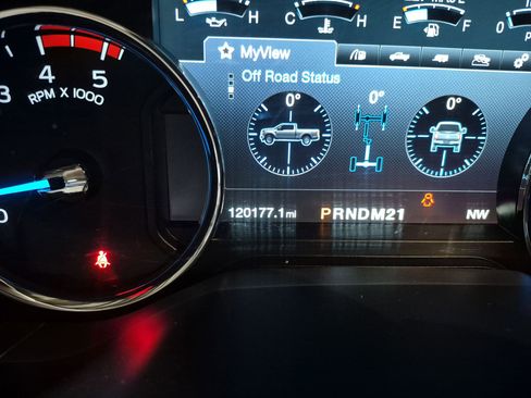 Used 2017 Ford F250 Lariat AWD/4WD image 13