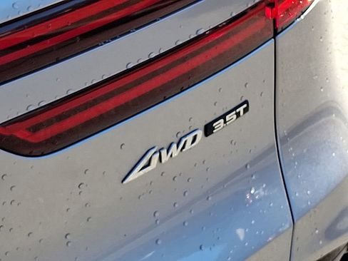 Used 2022 Genesis GV70 3.5T Sport w/ Sport Advanced Package image 35