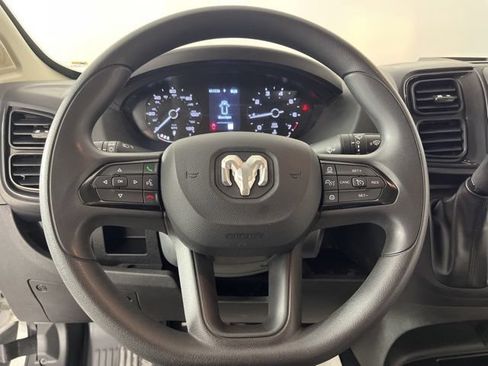 Used 2025 RAM ProMaster 2500 w/ Convenience Group FWD image 21