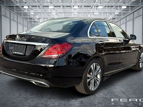 Used 2019 Mercedes-Benz C 300 Sedan image 5