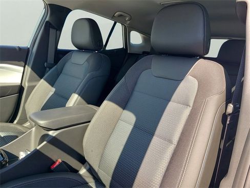 New 2026 Chevrolet Trax LT image 23