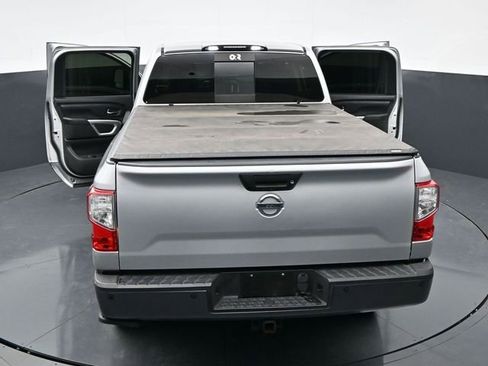 Used 2018 Nissan Titan PRO-4X w/ Pro-4x Convenience Package image 46