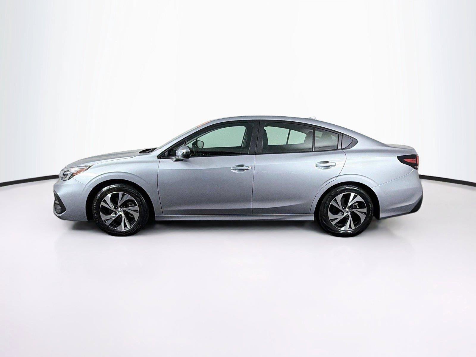 Used 2025 Subaru Legacy Premium AWD/4WD image 8