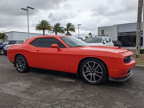 Certified 2022 Dodge Challenger R/T w/ Plus Package image 2