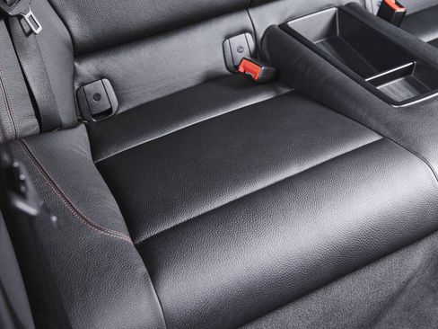 Used 2011 BMW 1 Series M image 70