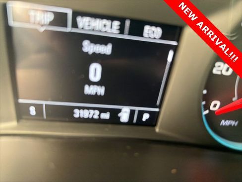 Used 2020 Chevrolet Equinox LS w/ LS Convenience Package image 12