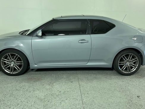 Used 2013 Scion tC image 6