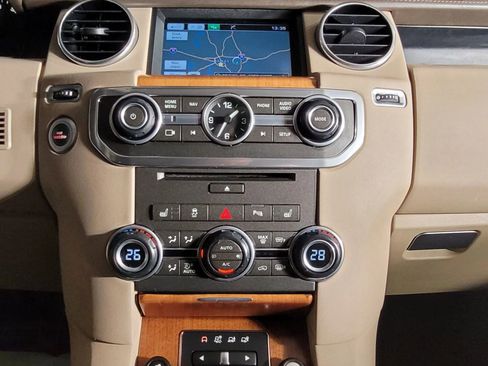 Used 2015 Land Rover LR4 HSE LUX image 33