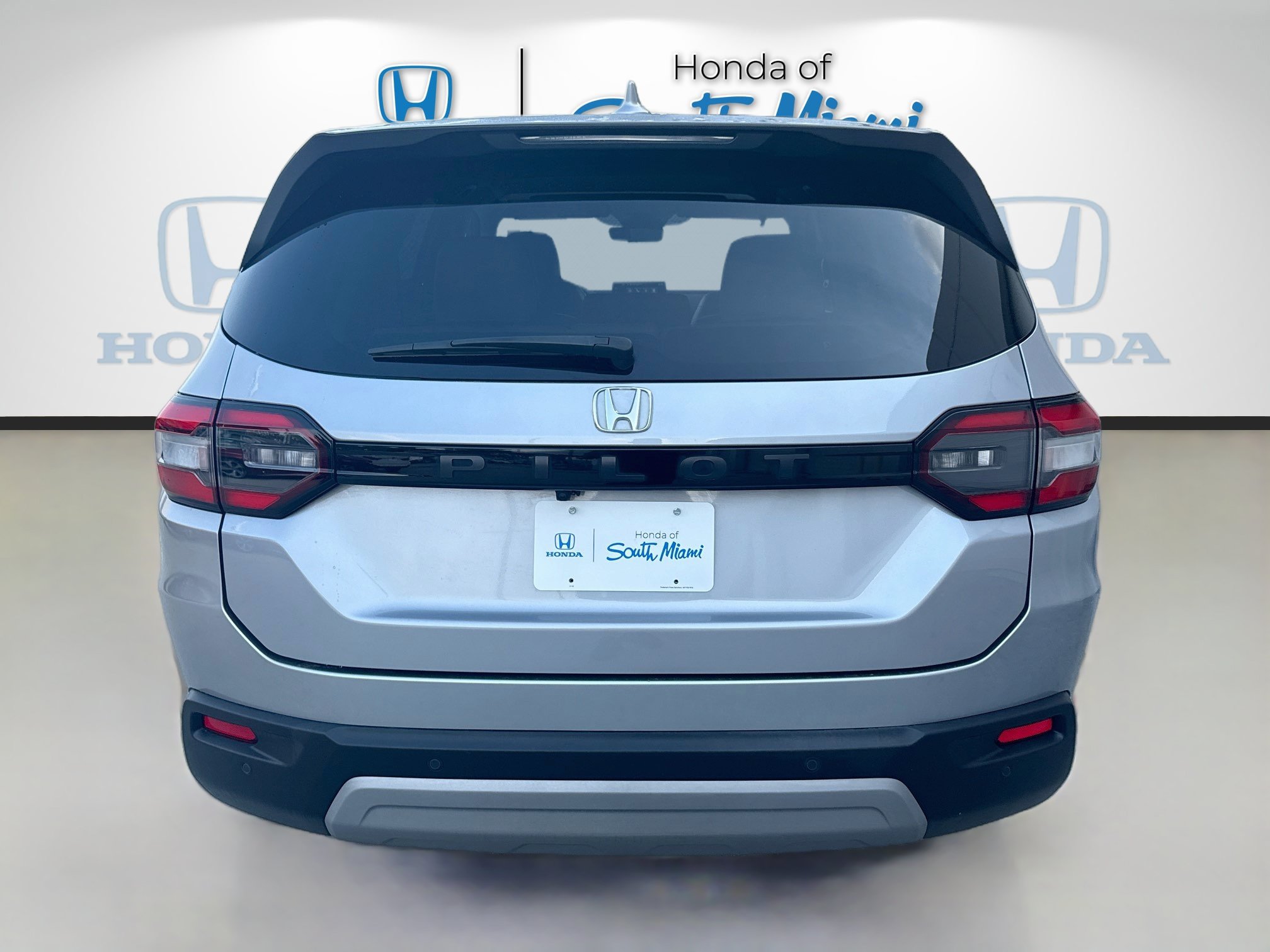 Certified 2024 Honda Pilot EX-L image 6