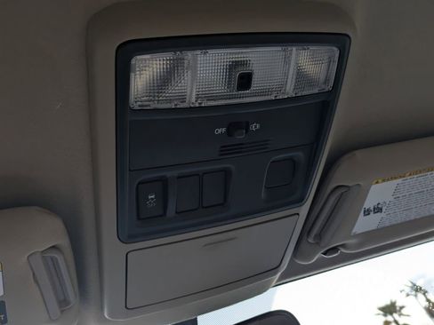 Used 2018 Toyota 4Runner SR5 image 21