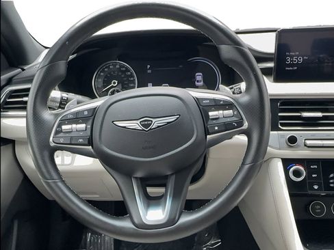 Used 2025 Genesis G70 2.5T AWD/4WD image 37