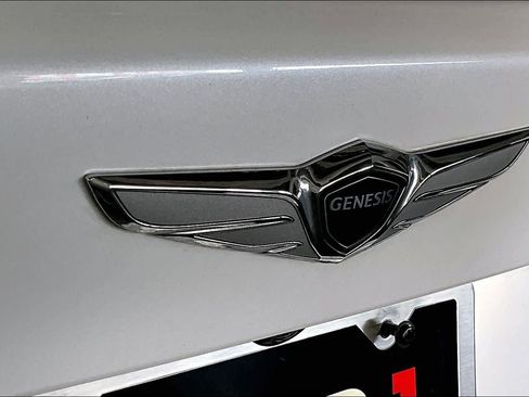 Used 2021 Genesis G70 3.3T w/ Prestige Package RWD image 30