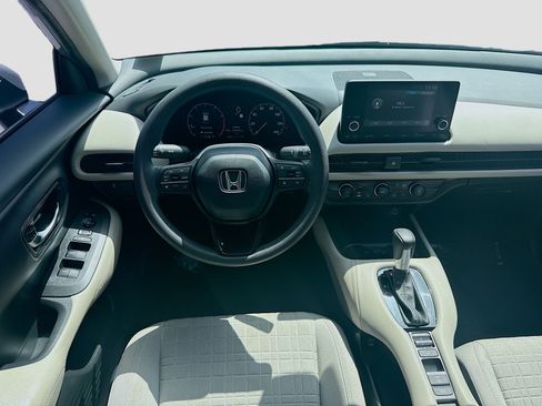 Used 2024 Honda HR-V LX image 18