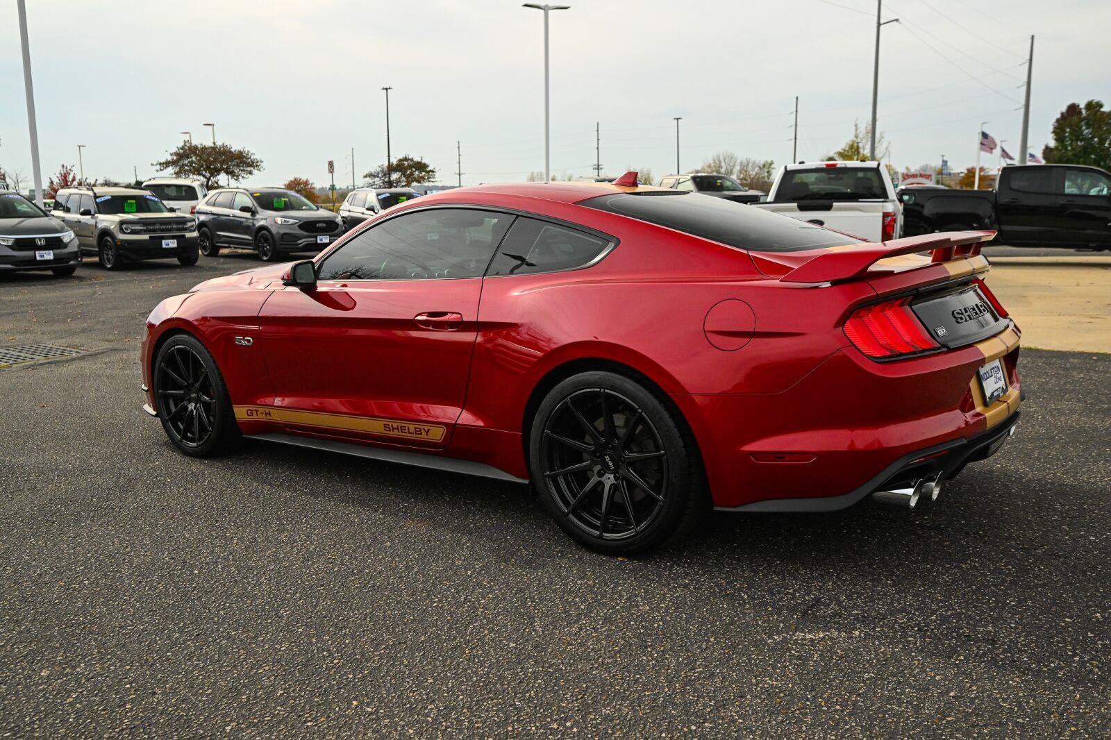 Used 2022 Ford Mustang GT Premium w/ GT Performance Package RWD image 7