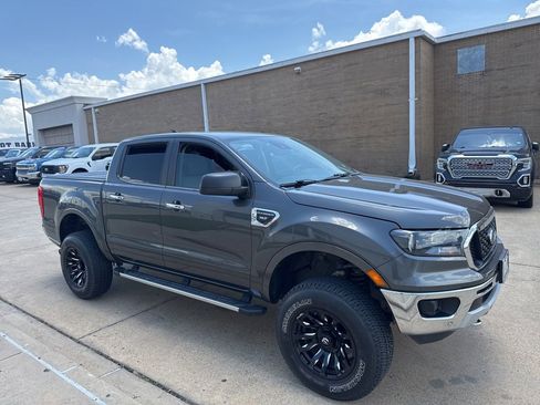 Used 2019 Ford Ranger XLT w/ Equipment Group 302A Luxury AWD/4WD image 3
