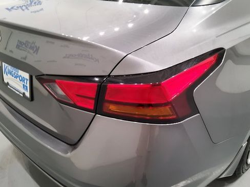 Used 2023 Nissan Altima 2.5 S image 13