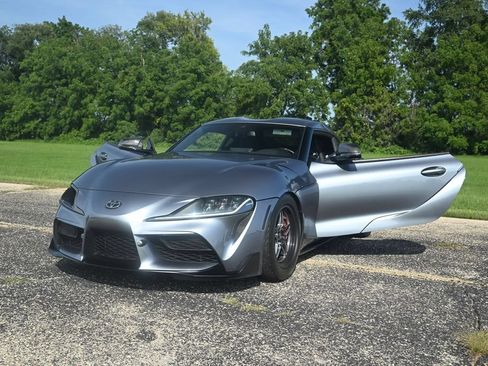 Used 2020 Toyota Supra Premium w/ Driver Assist Package RWD image 9