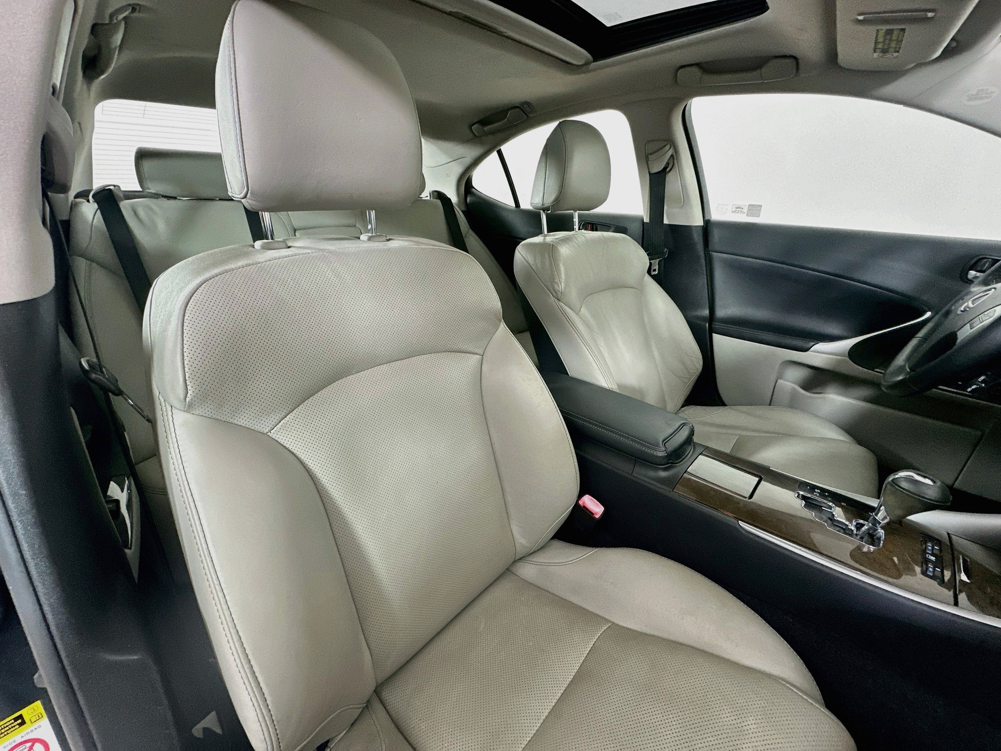 Used 2011 Lexus IS 250 AWD w/ Premium Pkg Value Edition image 25