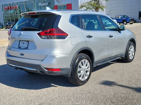Certified 2020 Nissan Rogue S FWD image 5