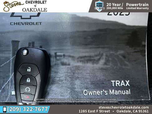 Certified 2025 Chevrolet Trax RS w/ Sunroof Package image 36