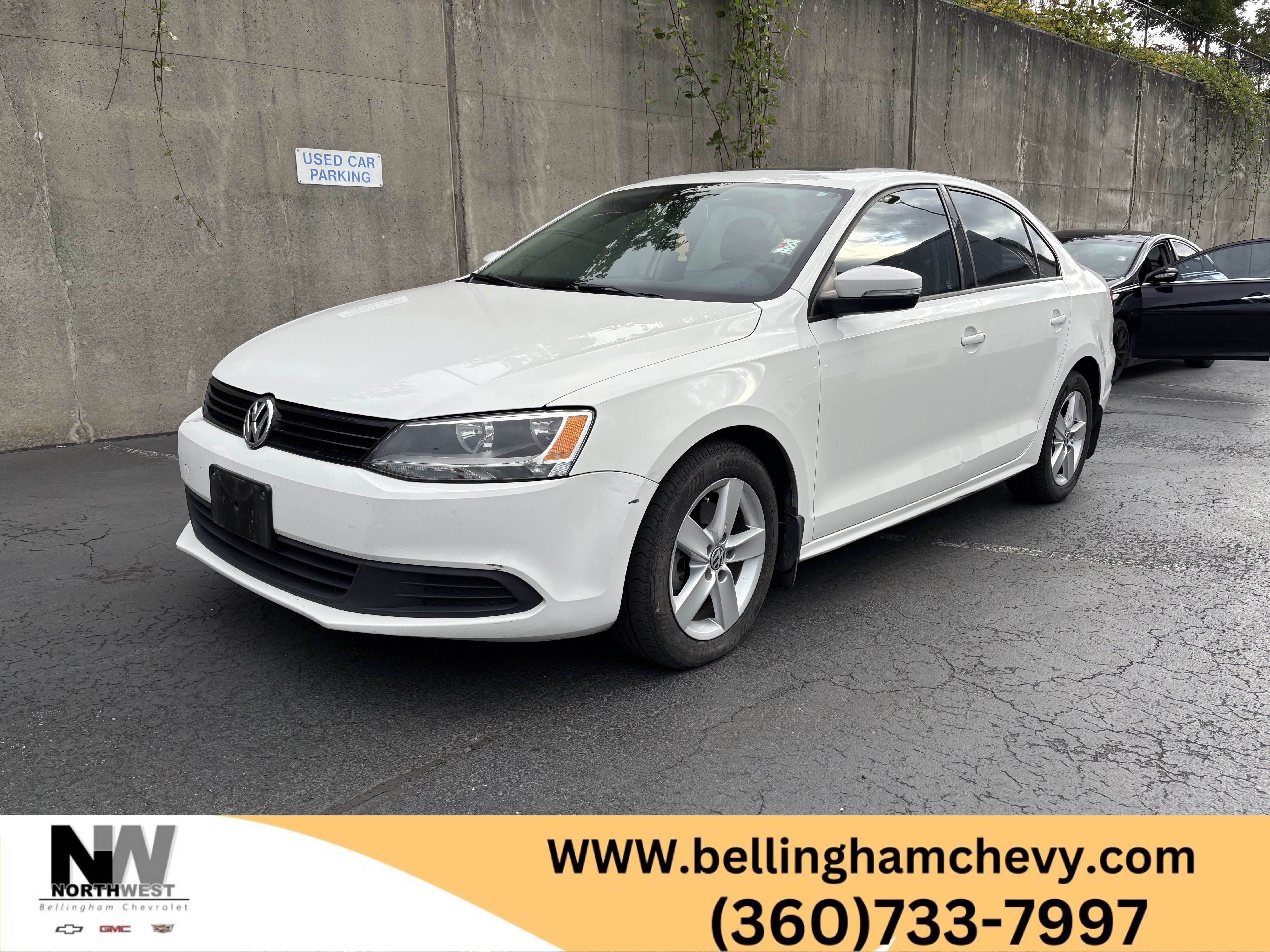 Used 2011 Volkswagen Jetta TDI FWD image 1