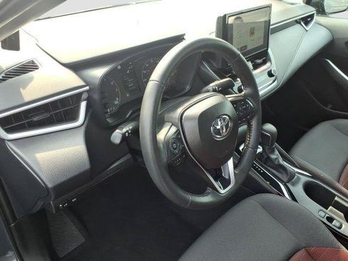 Certified 2025 Toyota Corolla SE FWD image 6