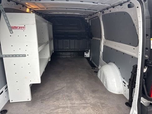 Used 2023 Mercedes-Benz Metris image 29