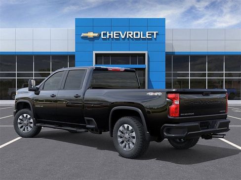 New 2026 Chevrolet Silverado 2500 Custom image 4