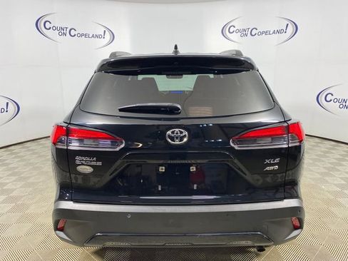 Certified 2023 Toyota Corolla Cross XLE w/ Convenience Package AWD/4WD image 5