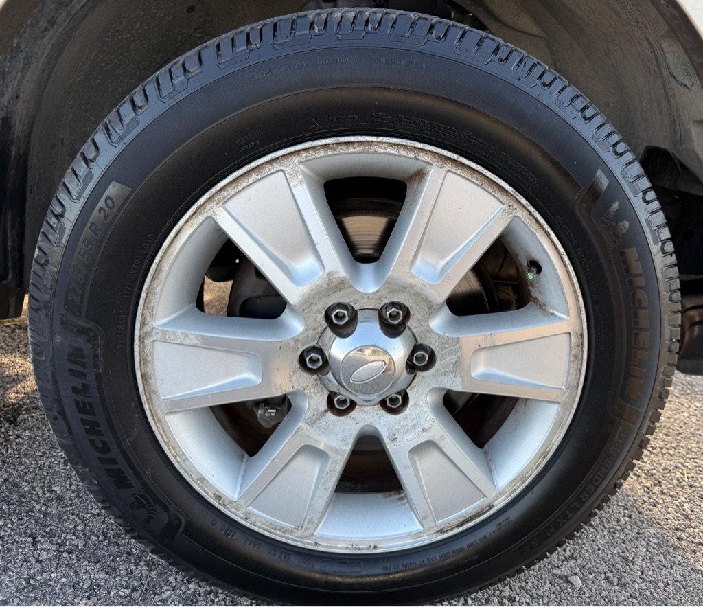 Used 2011 Ford F150 Lariat w/ Lariat Plus Pkg RWD image 25