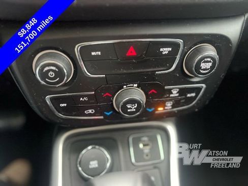 Used 2018 Jeep Compass Latitude w/ Popular Equipment Group image 14